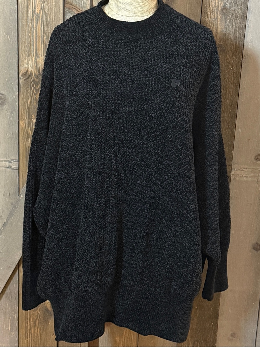 PINK Victoria’s Secret Black Gray Chenille Knit Oversized Cozy Casual Sweater